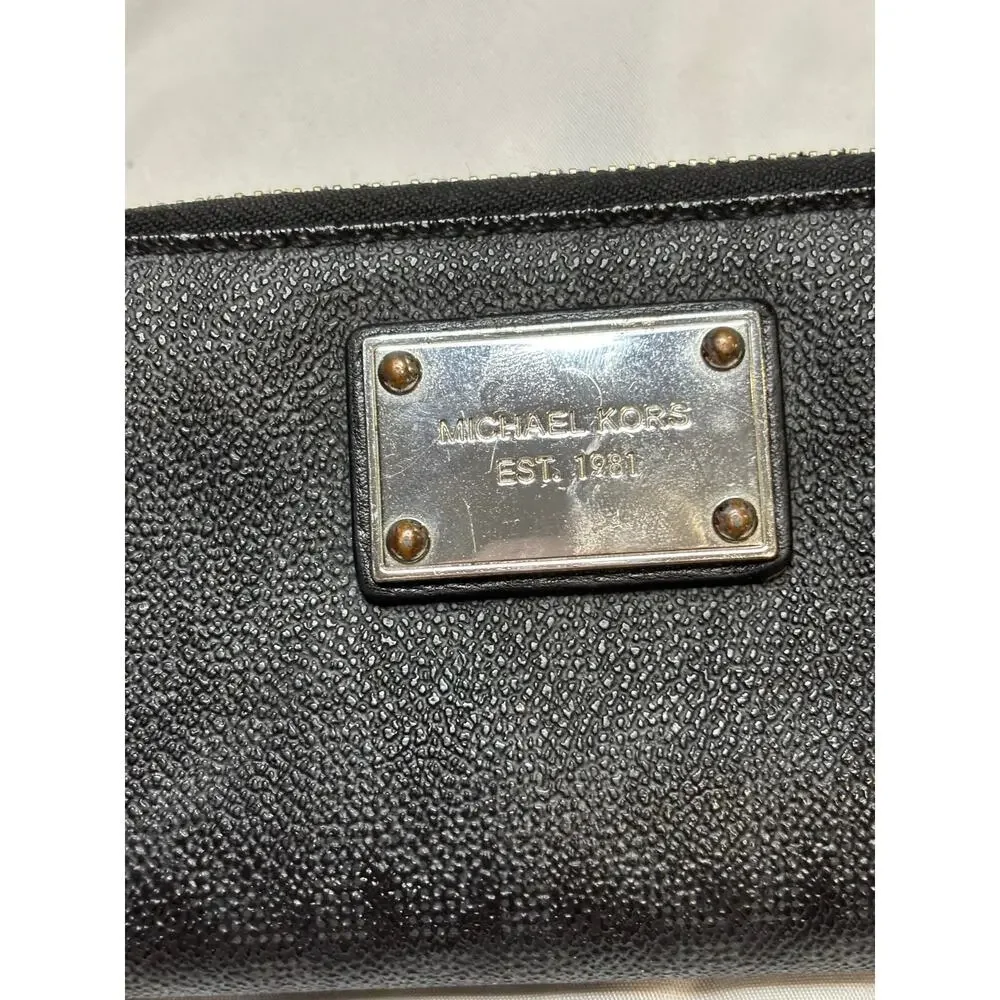Michael Kors Black Saffiano Zip Around Wallet Silver Logo Plate Continental